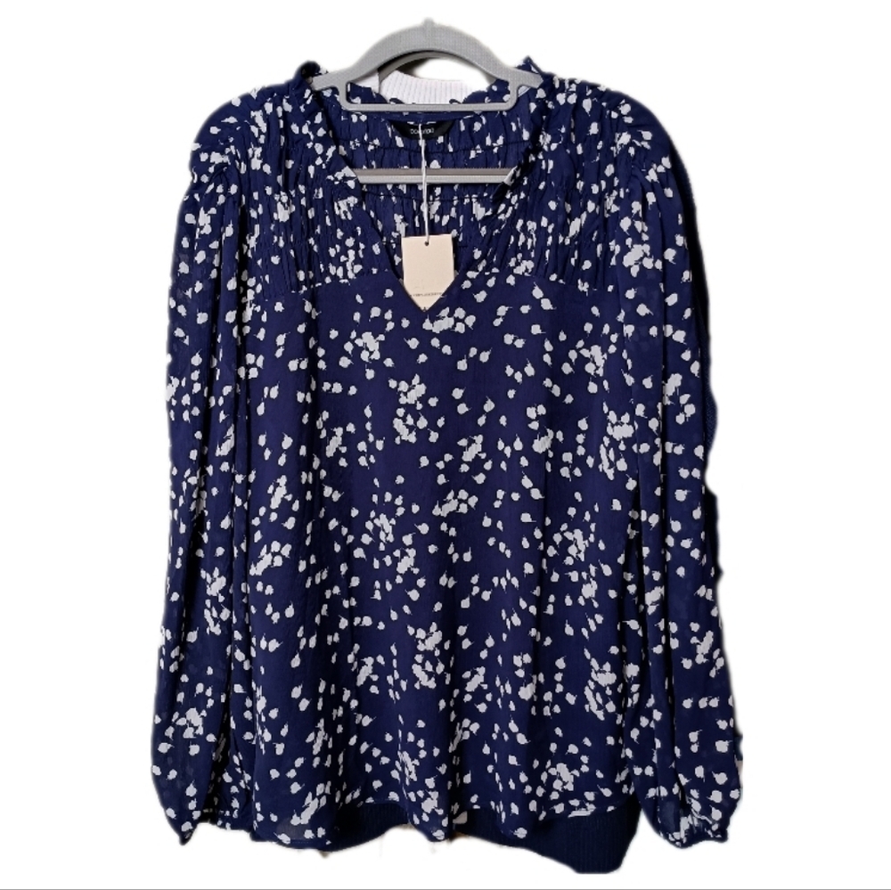 Dokotoo Alicia Floral Blouse Medium Navy White V-Neck Smocked Long Sleeve Office - Picture 2 of 13